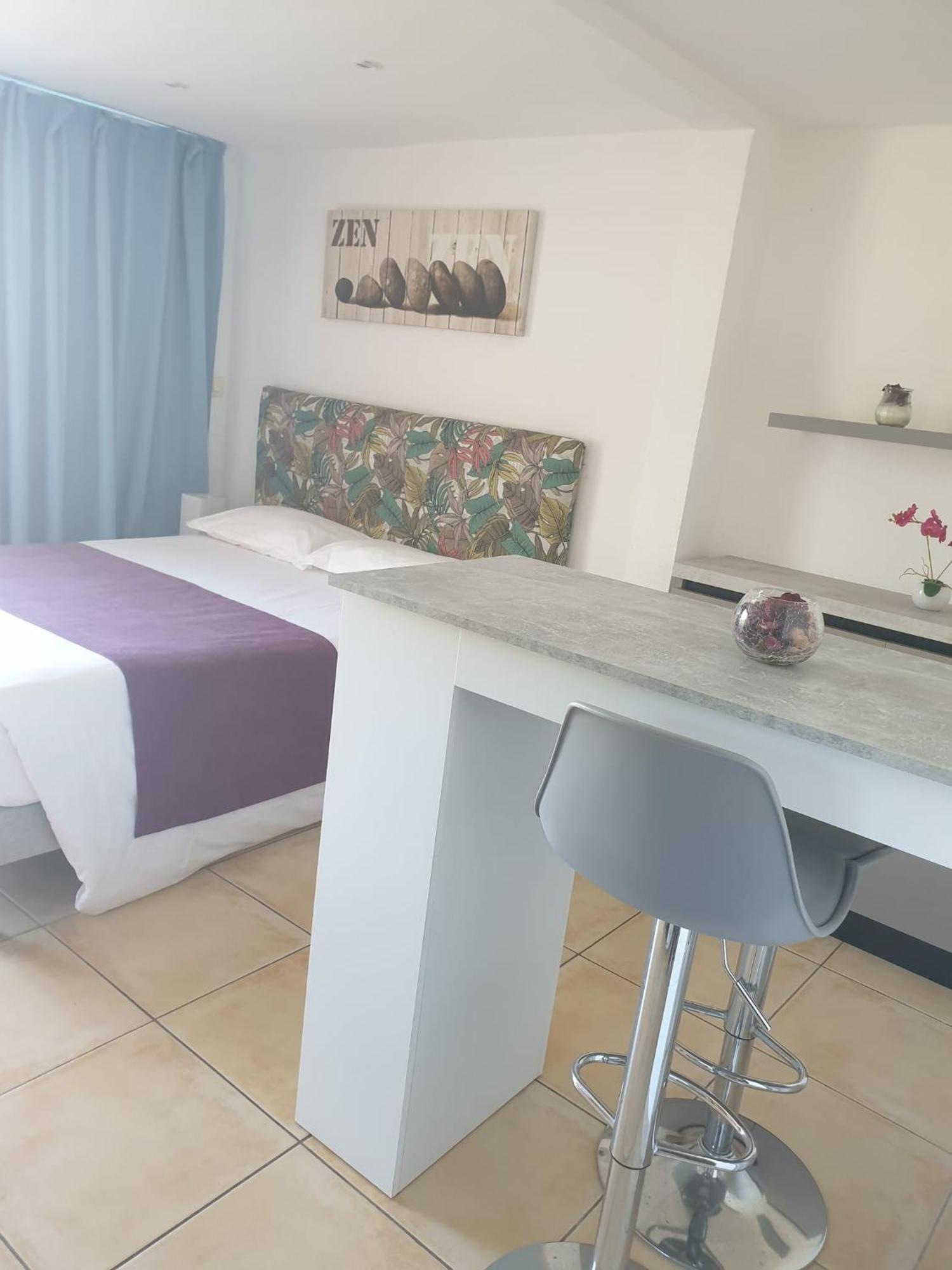 Calvi Appart Hotel Cameră foto